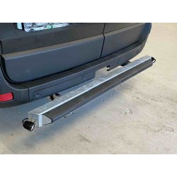 Gaffeltruck vern til bakdren med brakett for Renault Master, Opel Movano, Nissan NV400