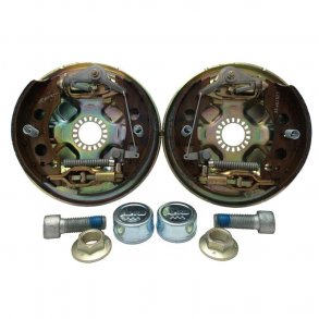 AL-KO AAA Premium bremser. Eftermonteringss�t til bremse 2361 - 4 huls ankerplade.