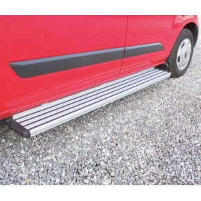 Universal Sidetrinn i aluminium for inngangsdr og skyvedr p venstre og hyre side, passer alle.