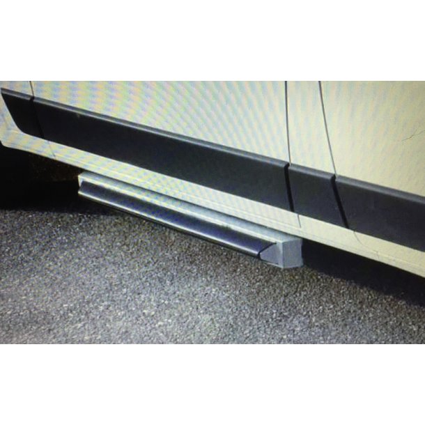 Truckvrn til sidedr med beslag til Mercedes Sprinter W906 + W907. rg 06/06 og frem